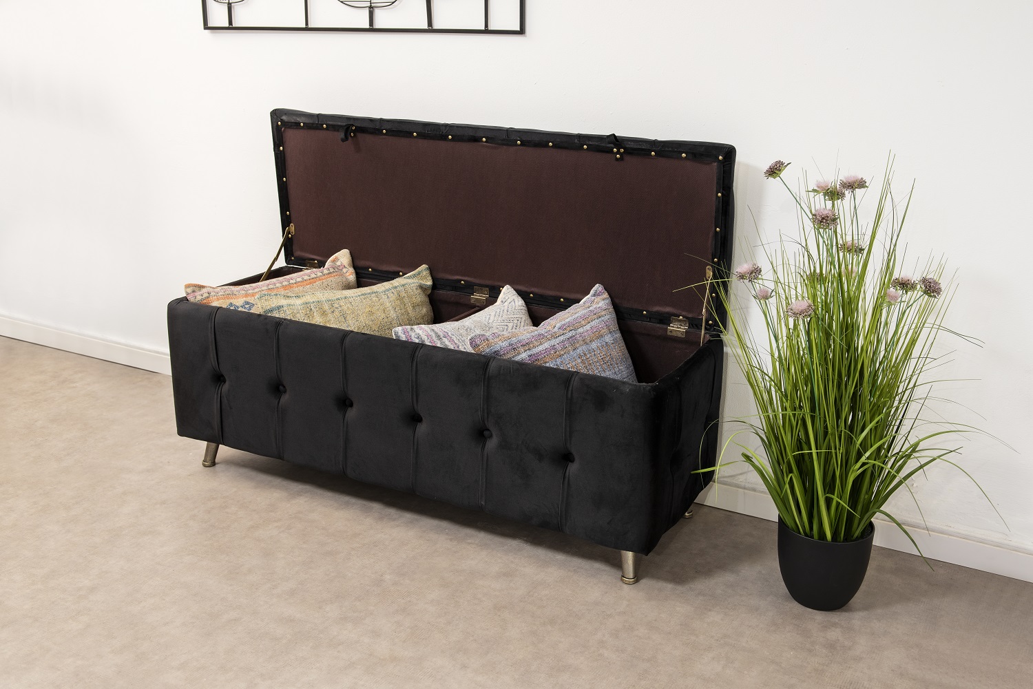 ���� ���� ����� ����� ��� ����� ������ �������� ���� ���� ��� TOM