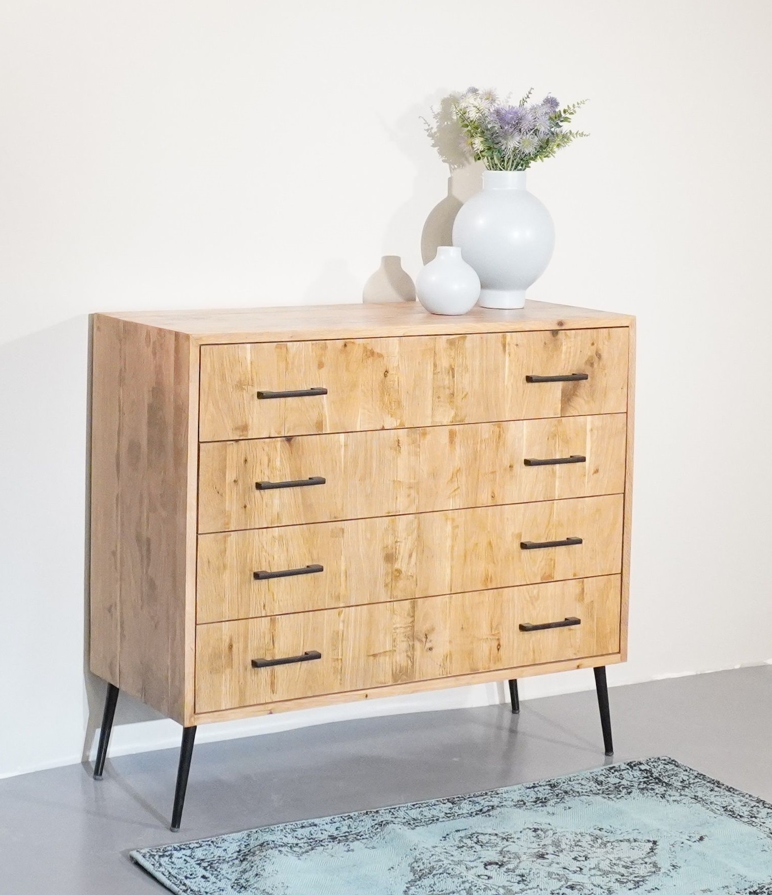 ������ 4 ������ ��� ��� ����� 100 �,� ���� ���� ������ TUDO DESIGN