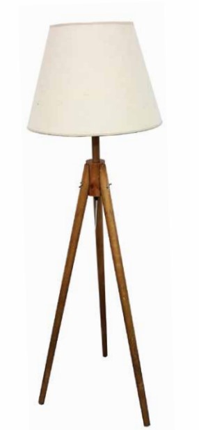 מנורת רגל עץ חצובה אהיל בגוון בהיר מבית טודו דיזיין TUDO DESIGN מנורת רגל עץ חצובה אהיל בגוון בהיר מבית טודו דיזיין TUDO DESIGN