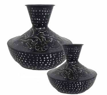 זוג כד מתכת בשני גדלים בגוון מושחר מבית טודו דיזיין TUDO DESIGN זוג כד מתכת בשני גדלים בגוון מושחר מבית טודו דיזיין TUDO DESIGN