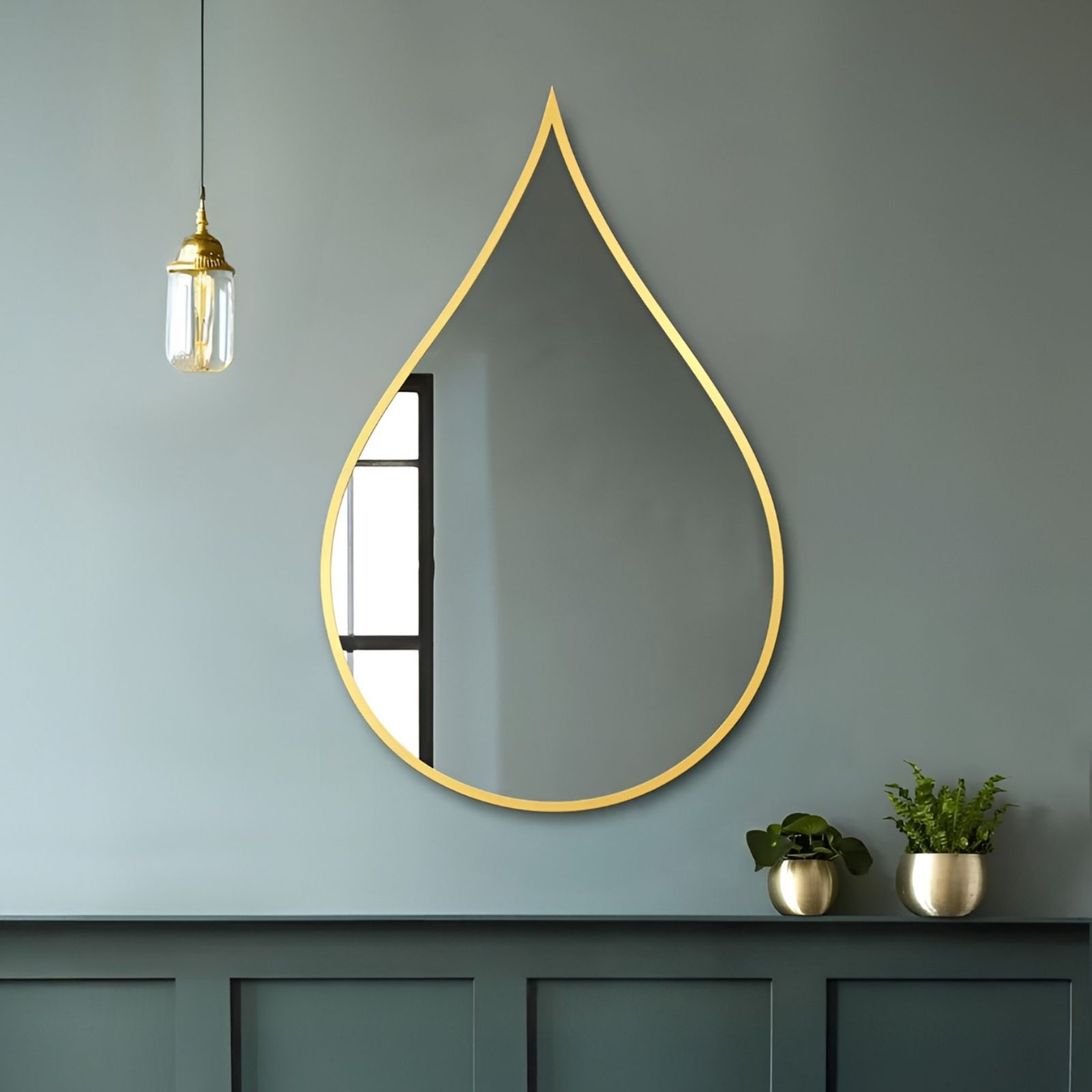 מראת טיפה גדולה מסגרת זהב מראת טיפה גדולה מסגרת זהב