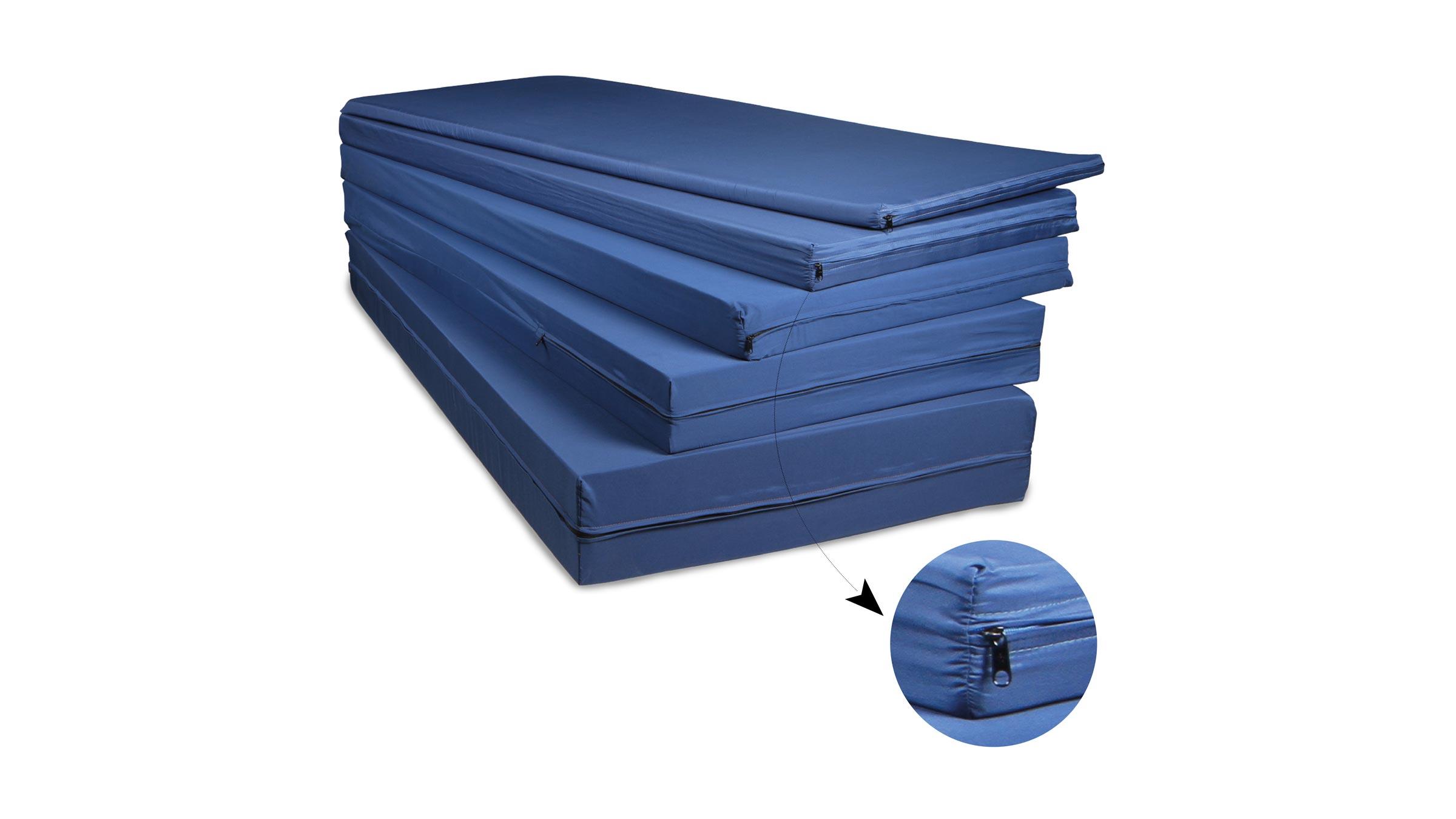 מזרן ספוג כחול מולבש רוכסן במגוון גדלים TUDO DESIGN מזרן ספוג כחול מולבש רוכסן במגוון גדלים TUDO DESIGN